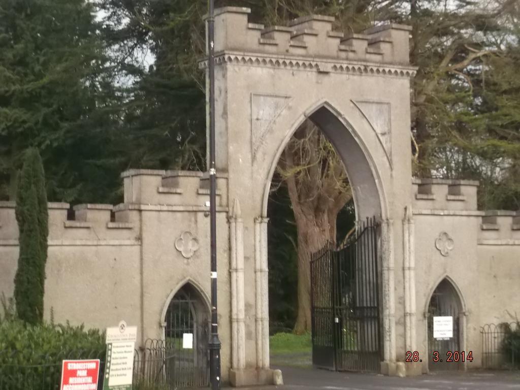 Westgate House B&B Strokestown Oda fotoğraf